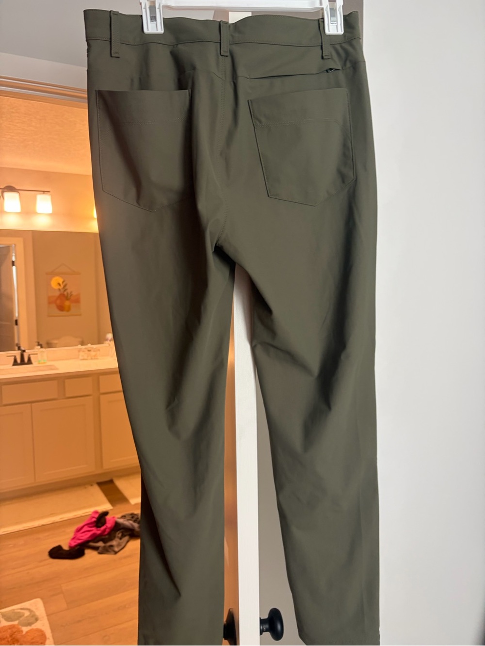 Fabletics pants - Picture 3 of 5